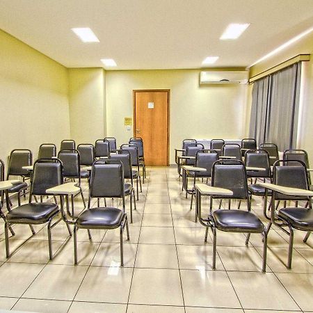 Hotel Villalba Лондрина Екстериор снимка
